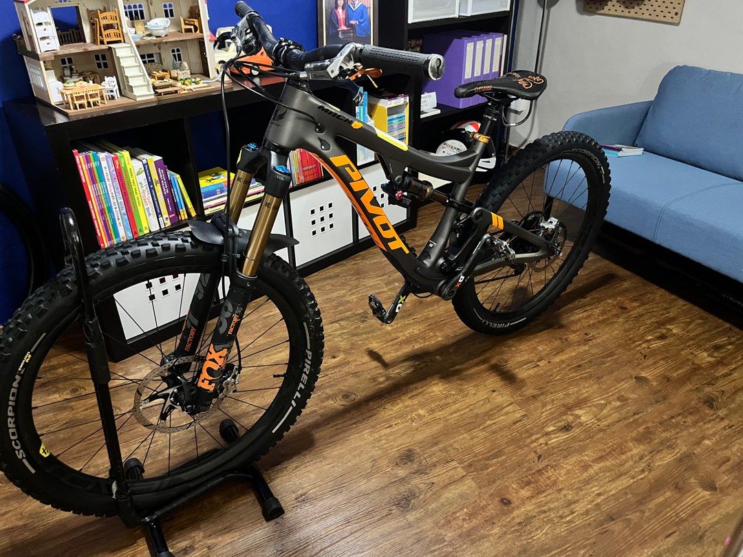 Pivot mach 6 carbon 2019 sales