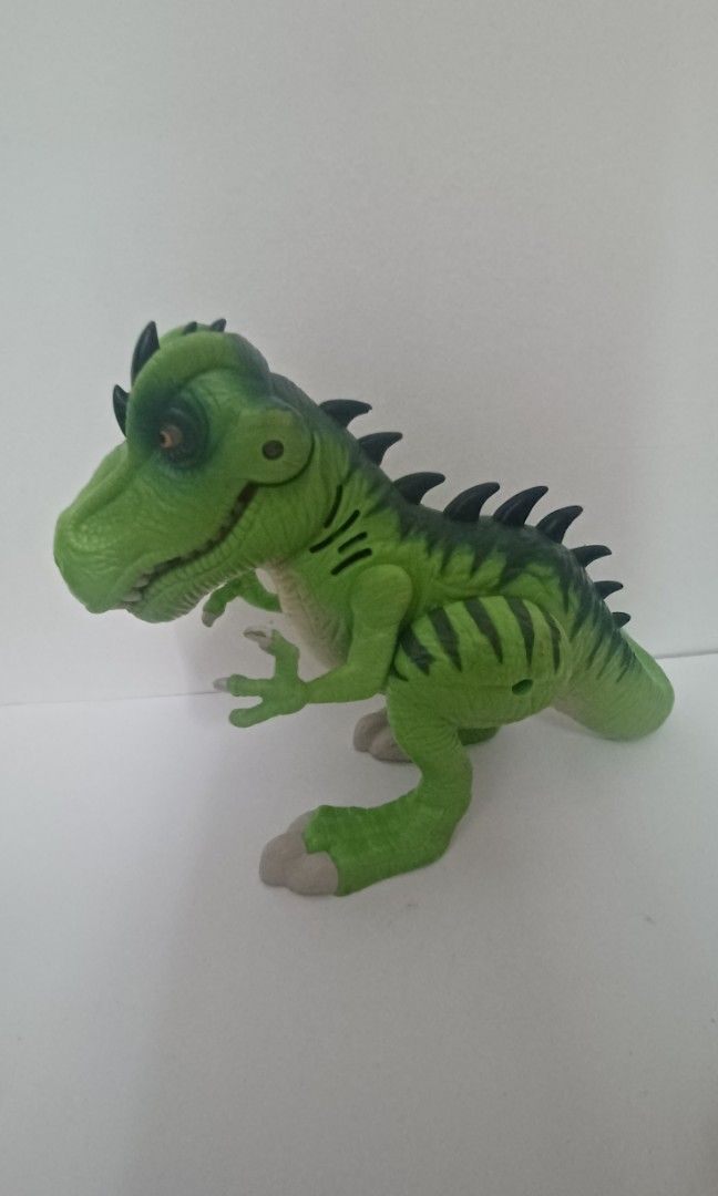 Hasbro dinosaurio hot sale
