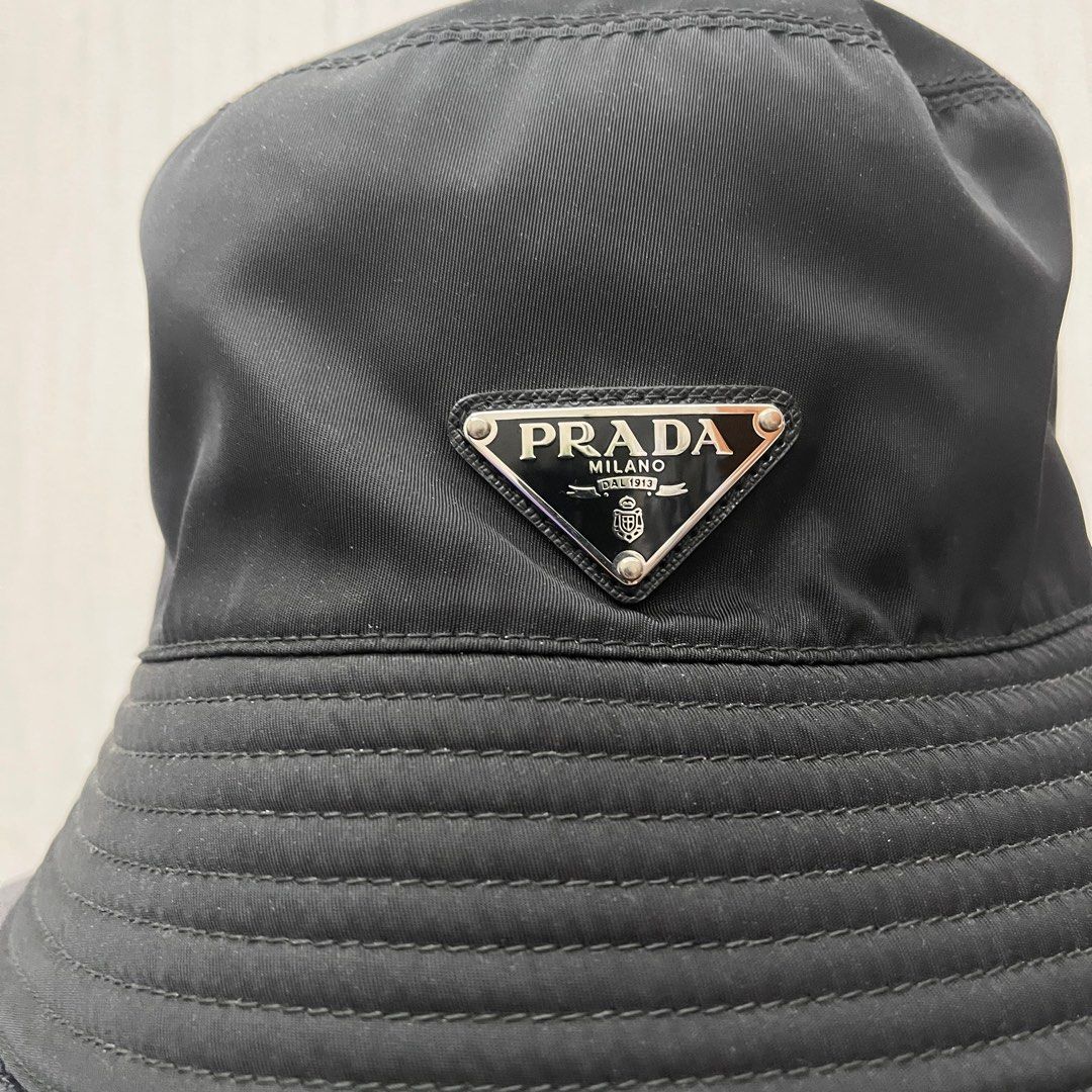Prada 再生尼龍漁夫帽XL, 名牌精品, 精品配件在旋轉拍賣