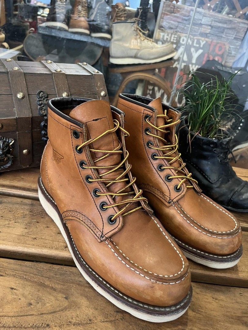 Red Wing 875 7E (Category: Boots) located in La Trinidad. Submitted by sikicksforlife (Listing ID 1262674625, Image 2). Description: 7E, fits 7.5 to 8 us mens like new condition no box we ship nationwide payment us thru BDO , maya or gcash pm for more details maraming salamat po 🙂.