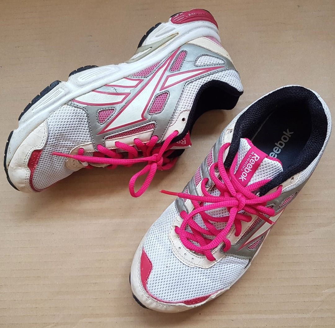 Buy reebok running shoes deals