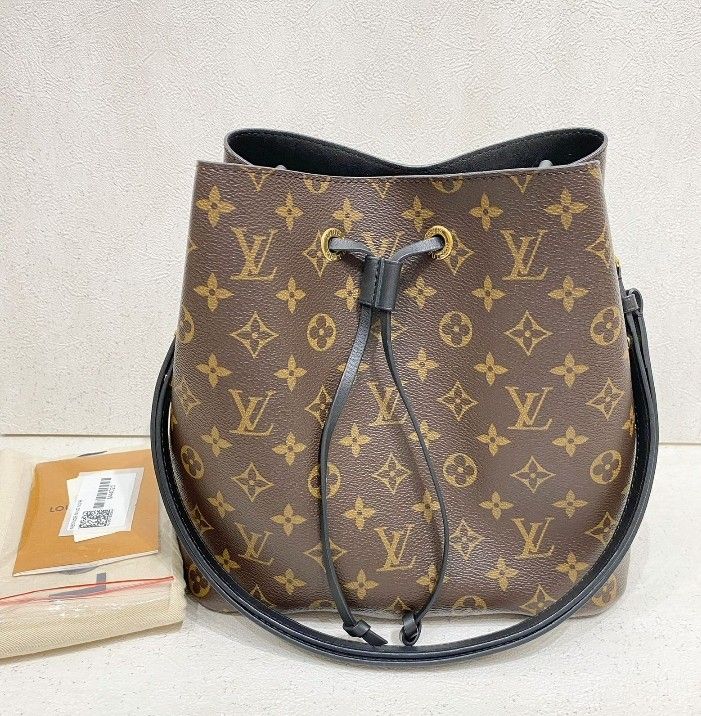 Authentic.Buy.Sell - REPRICE ‼ 2010 LV Neo eden monogram. Size: 28 X 23 X  29 Cm. kelengkapan: Dustbag, strap booklet, tag Product Code: ACS11 IDR  13,000,000