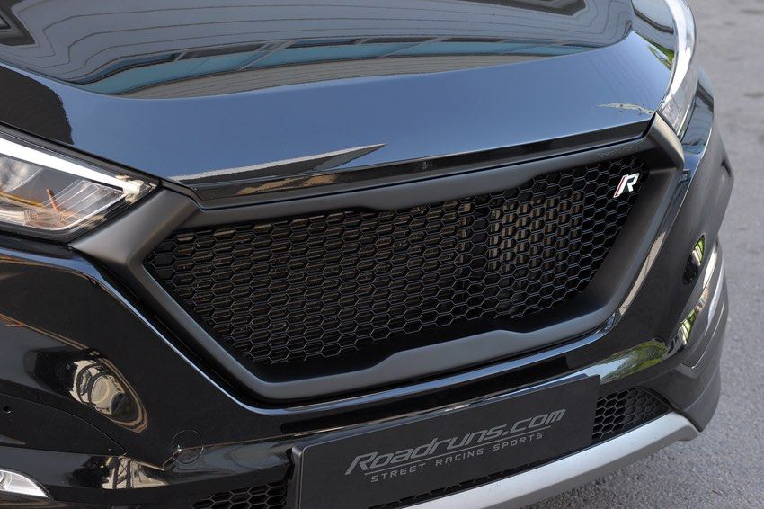 roadruns-front-grill-hyundai-tucson-car-accessories-accessories-on