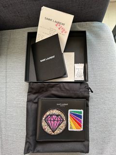 Ysl saint laurent wallet on chain authentic black gold hardware, Luxury,  Bags & Wallets on Carousell