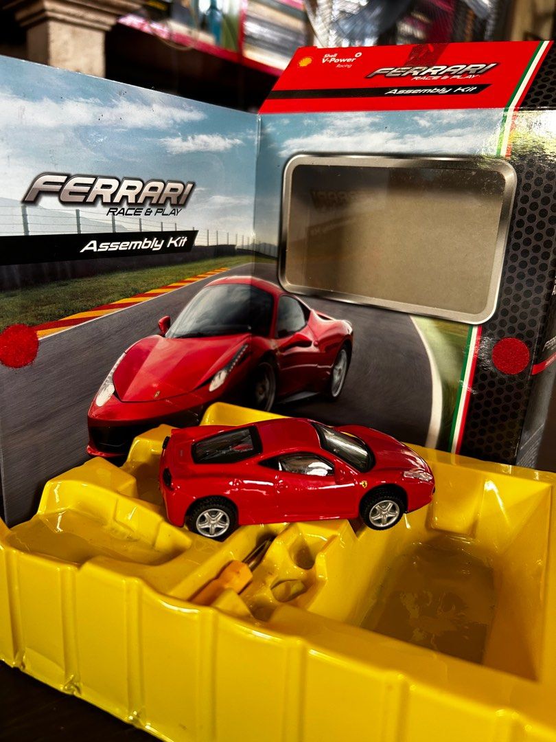 Shell Ferrari 458 Italia diecast model scale 1:43, Hobbies & Toys ...