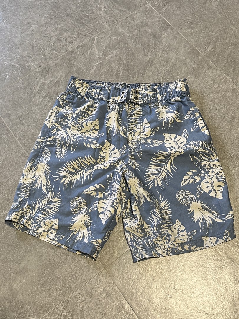 Shorts, Men's Fashion, Bottoms, Shorts on Carousell