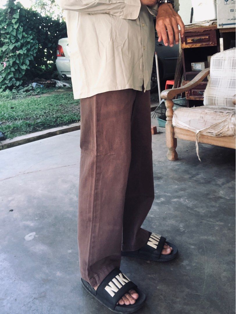 Dickies pants, Men's Fashion, Bottoms, Jeans on Carousell