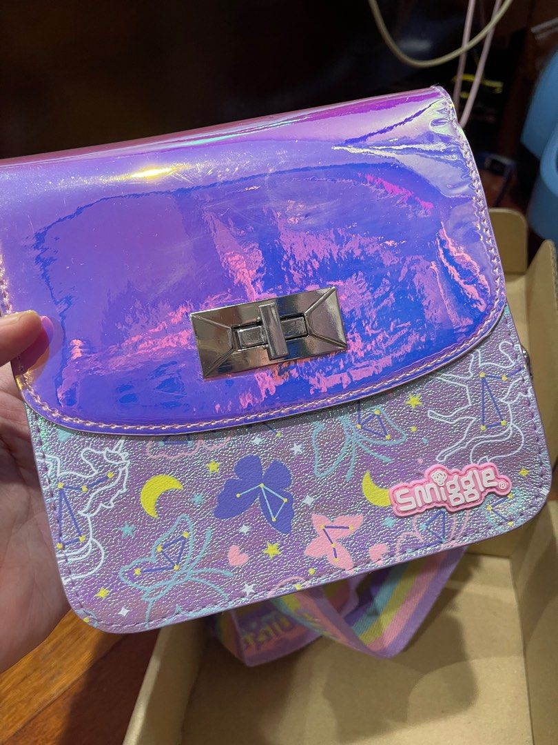 Smiggle handbag shop