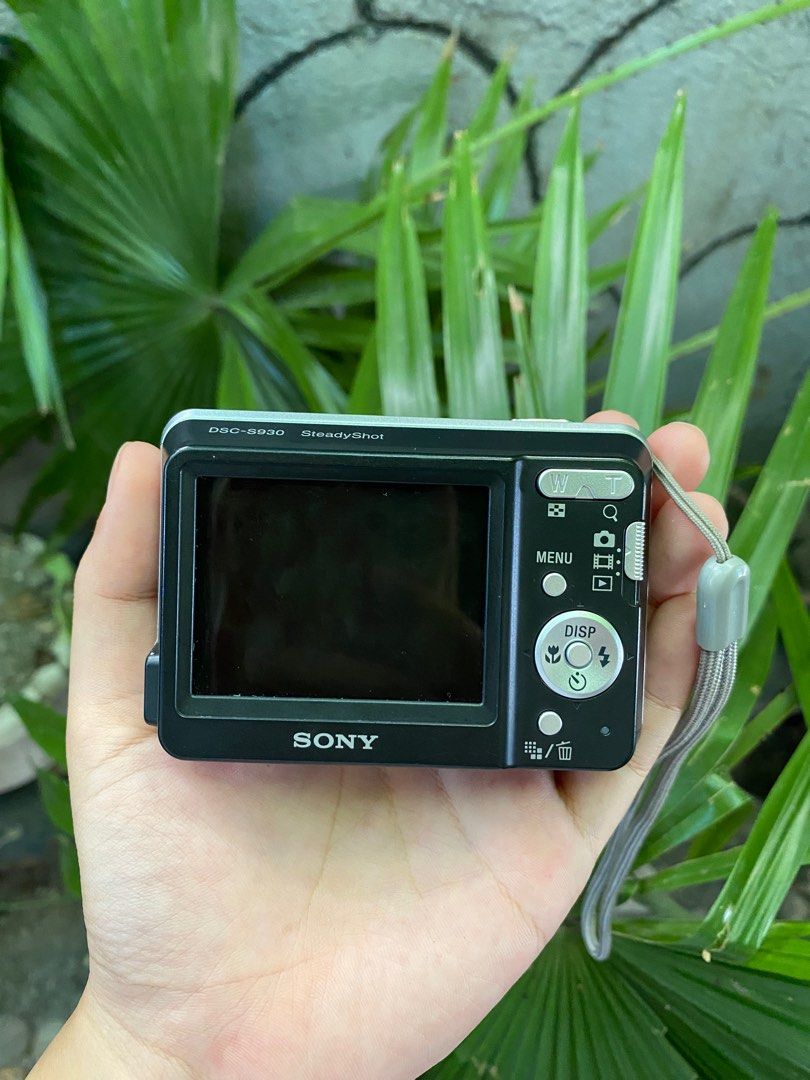 SONY CYBERSHOT DSC-S930, Photography, Cameras on Carousell