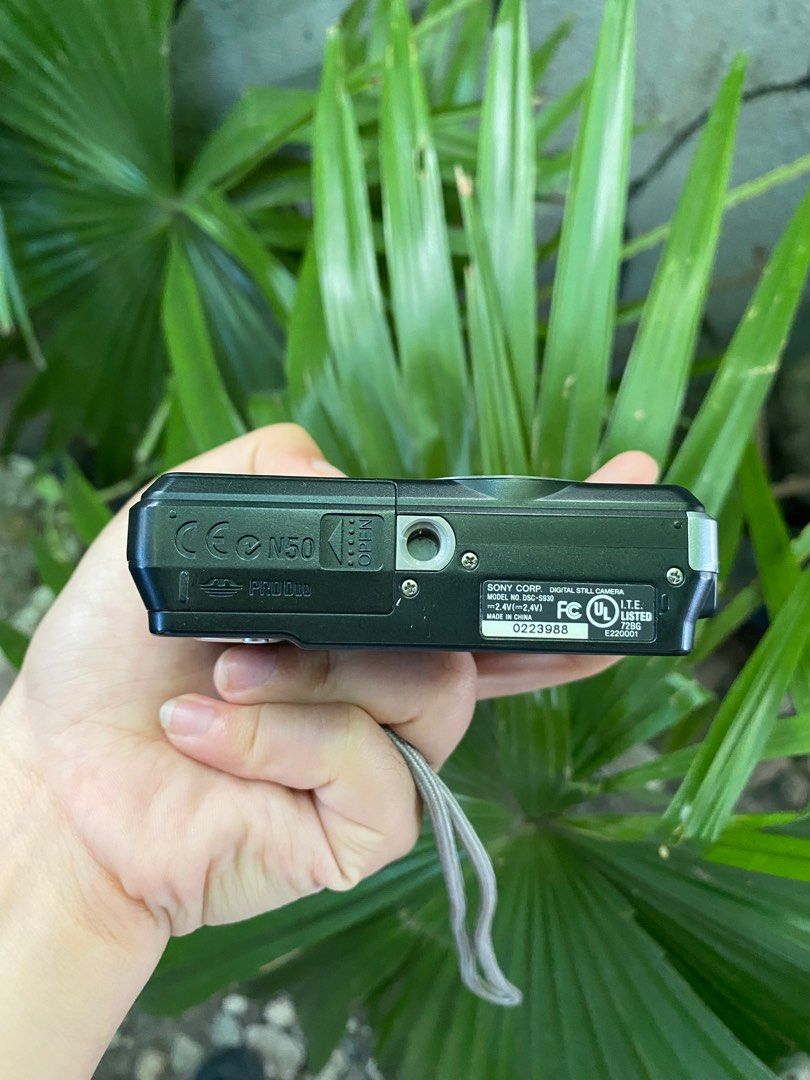 SONY CYBERSHOT DSC-S930, Photography, Cameras on Carousell