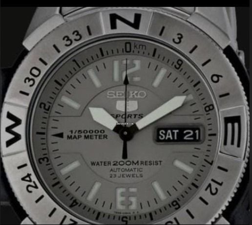 Super Rare Seiko 5 SKZ221K1 Map in grey dial. fast deal Men s