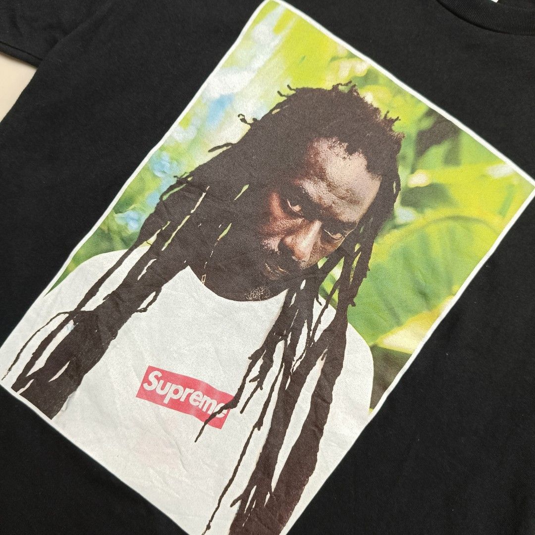 SUPREME BUJU BANTON TEE BLACK, Fesyen Pria, Pakaian , Atasan di