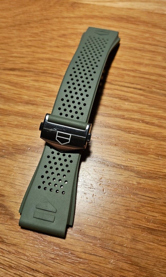 Tag heuer 2025 connected wristband