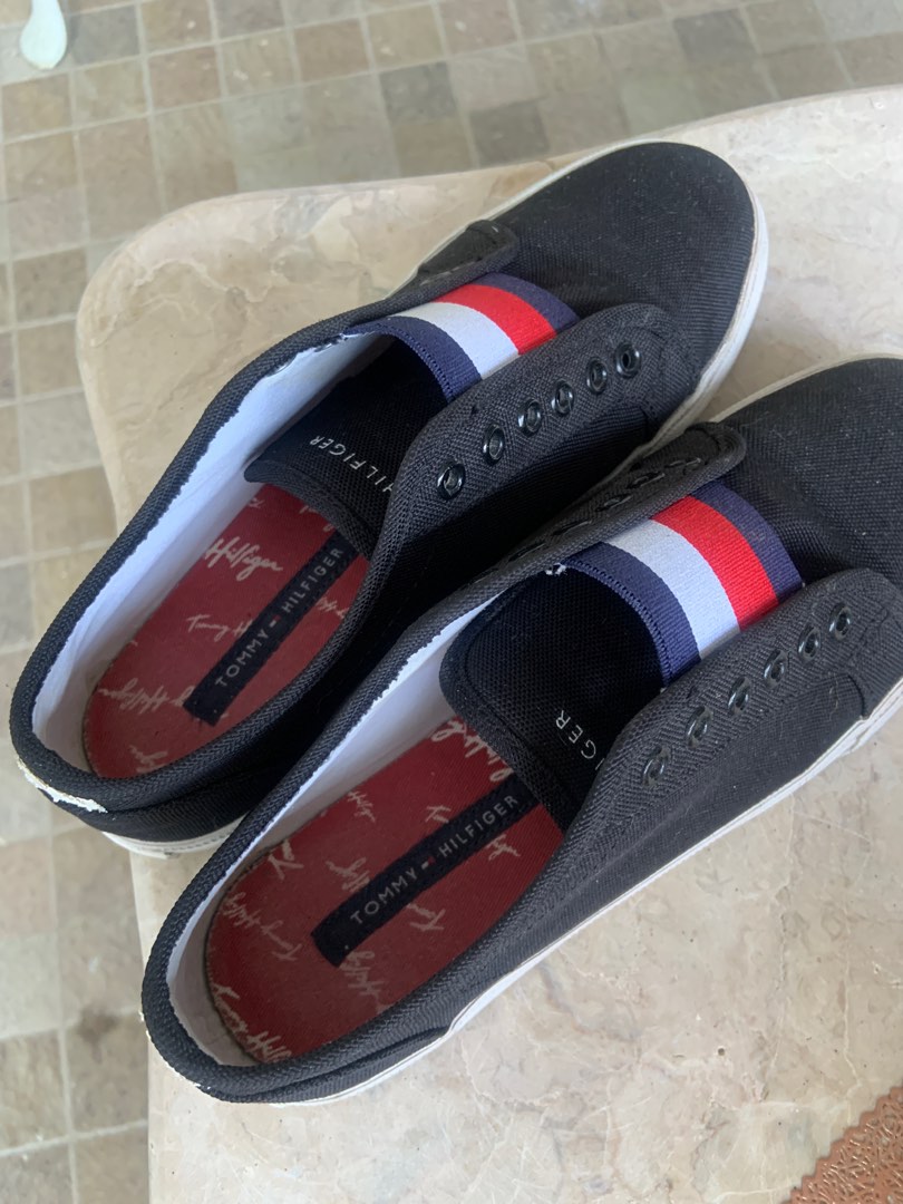 tommy hilfiger sneakers