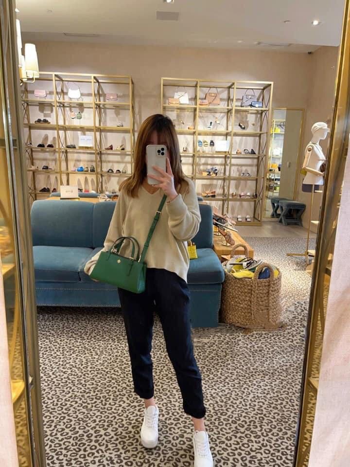 Tory burch emerson mini tote 2025