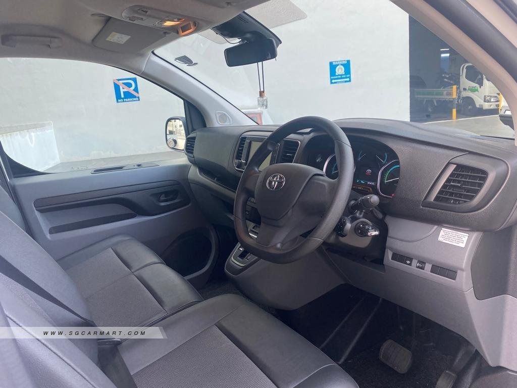Toyota PROACE ICON EV Auto, Cars, Commercial Vehicles, Used on Carousell