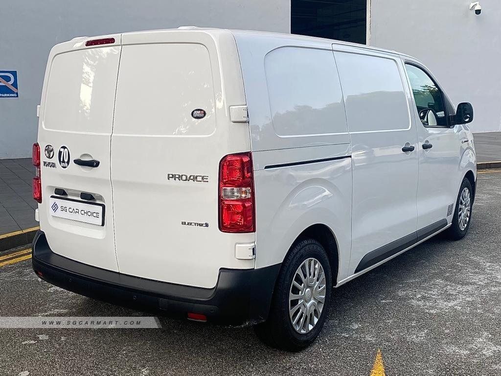 Toyota PROACE ICON EV Auto, Cars, Commercial Vehicles, Used on Carousell