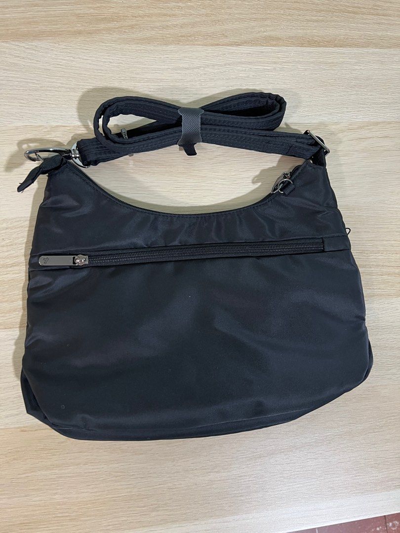 Travelon shop tailored hobo