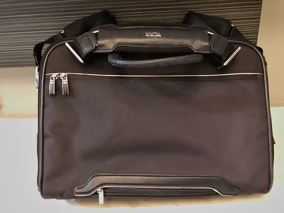 Tumi Arrive Narita Slim Briefcase Men s Fashion Bags Briefcases