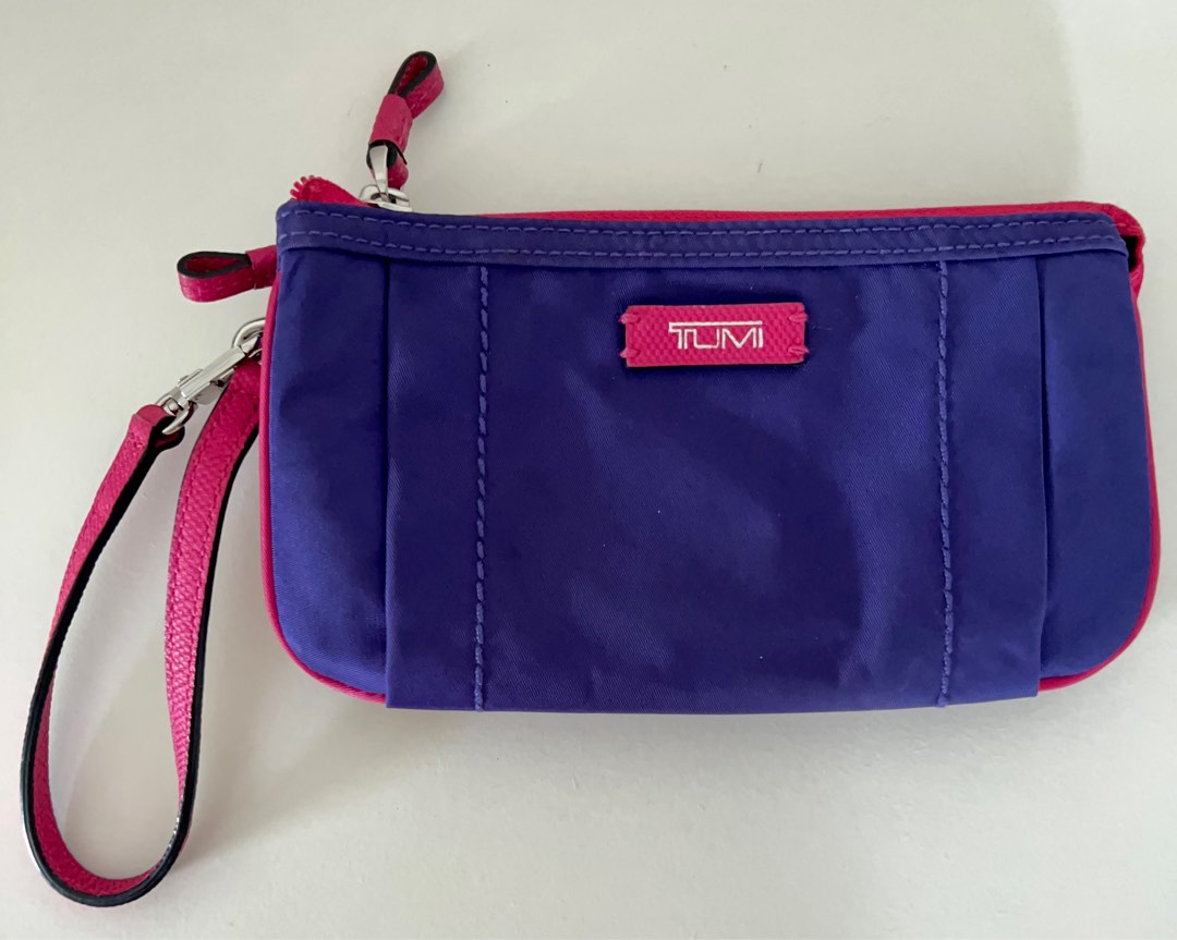 Tumi vivocity deals
