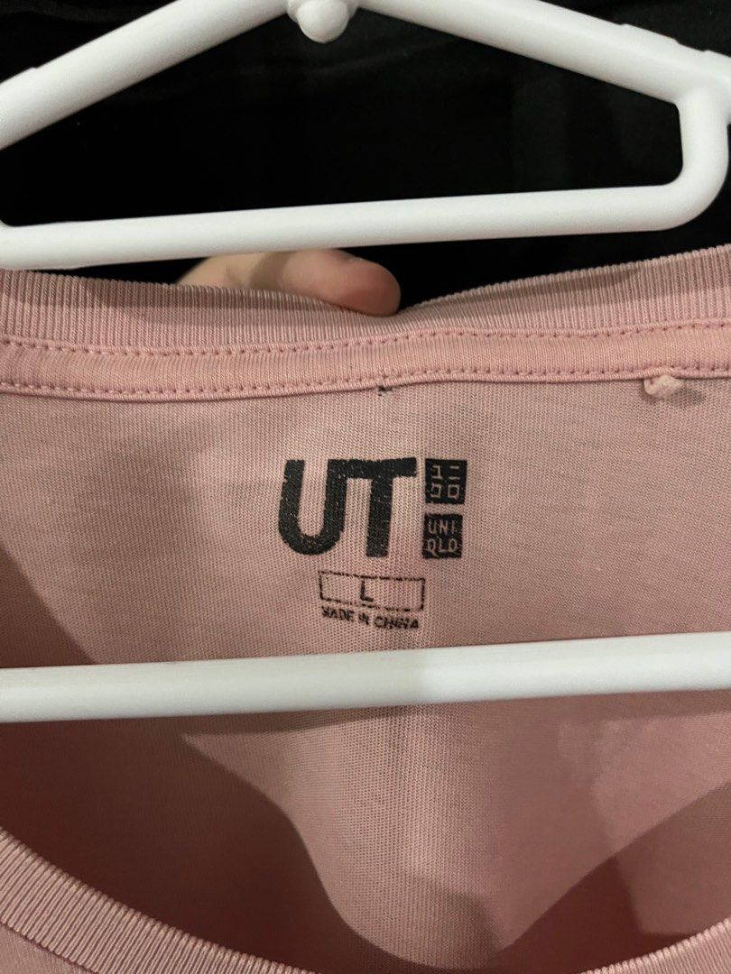 Uniqlo pink shirt (Category: Tshirts & Polo Shirts ) located in Manila. Submitted by BloodLife (Listing ID 1262778420, Image 3). Description: Uniqlo pink UT Large on tag 21 width 28 length 9/10 condition .