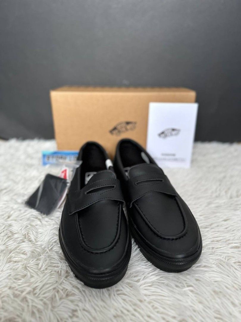 Vans best sale mens loafers