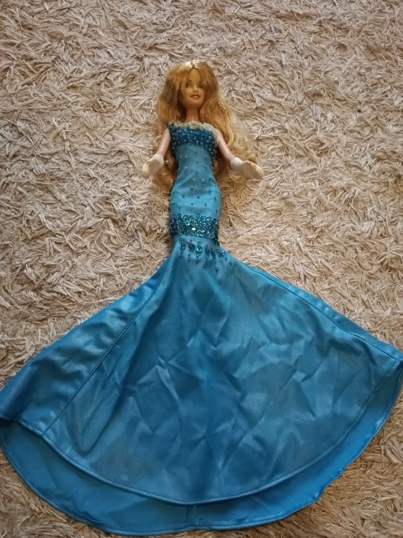Vintage Mattel Barbie - Blue Evening Gown with Flair and beads - Loose, Hobbies & Toys, Toys & Games on Carousell Vintage Mattel Barbie - Blue Evening Gown with Flair and beads - Loose, Hobbies & Toys, Toys & Games on Carousell