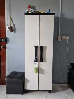 Ikea Markerad Cabinet - 904.339.09 – Izicop