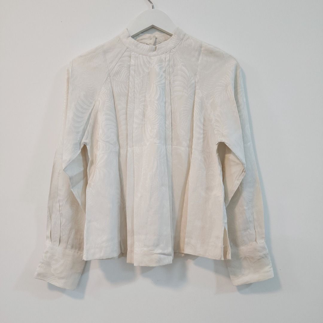 H & store m womens blouses