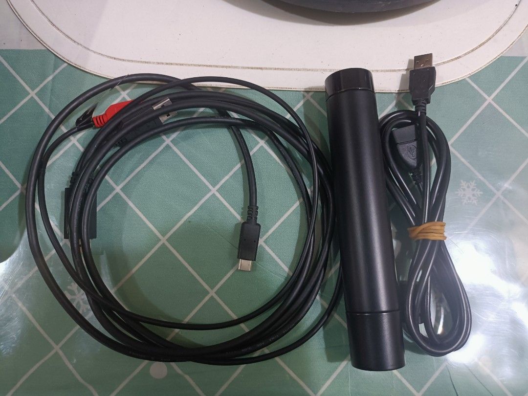 XPPen Artist Display 12 Pro, Mobile Phones & Gadgets, Other Gadgets on