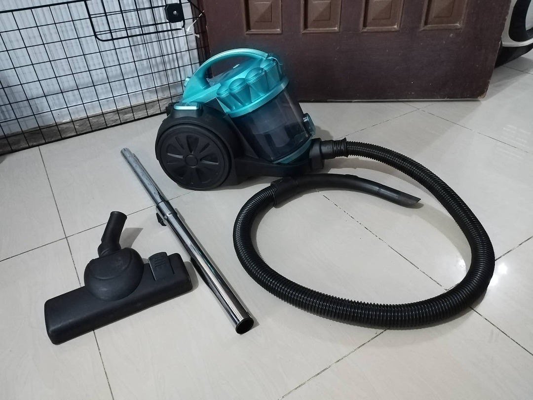 12. Anko Bagless Vacuum Cleaner, Furniture & Home Living, Cleaning