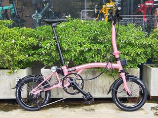 （分類：）位於 。 由 trendybike 提交（商品編號 1258113479，圖片 1）。簡介： 。