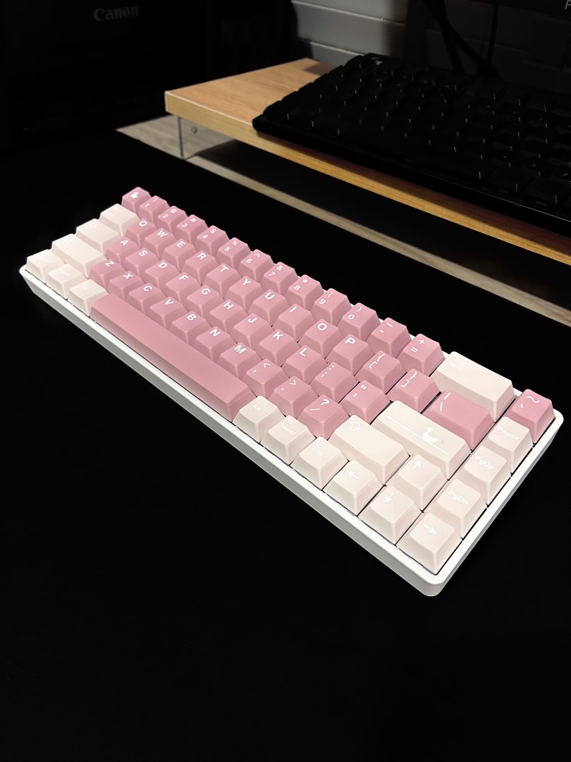 65% Custom Mechanical Keyboard (Pink duckish keycaps), Computers & Tech ...