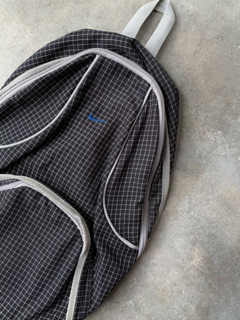 Mochila nike athdpt sales