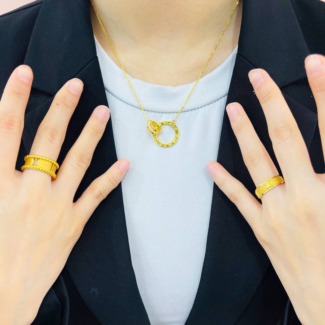916 Gold Pendant Bangle Review Women s Fashion Jewelry