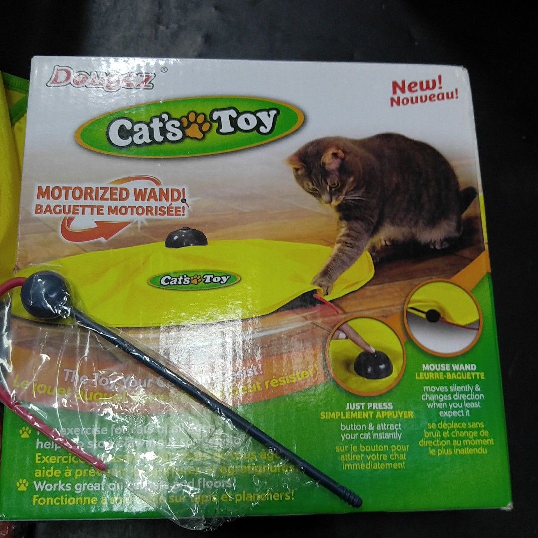 Cat's meow motorized 2024 chaser cat toy