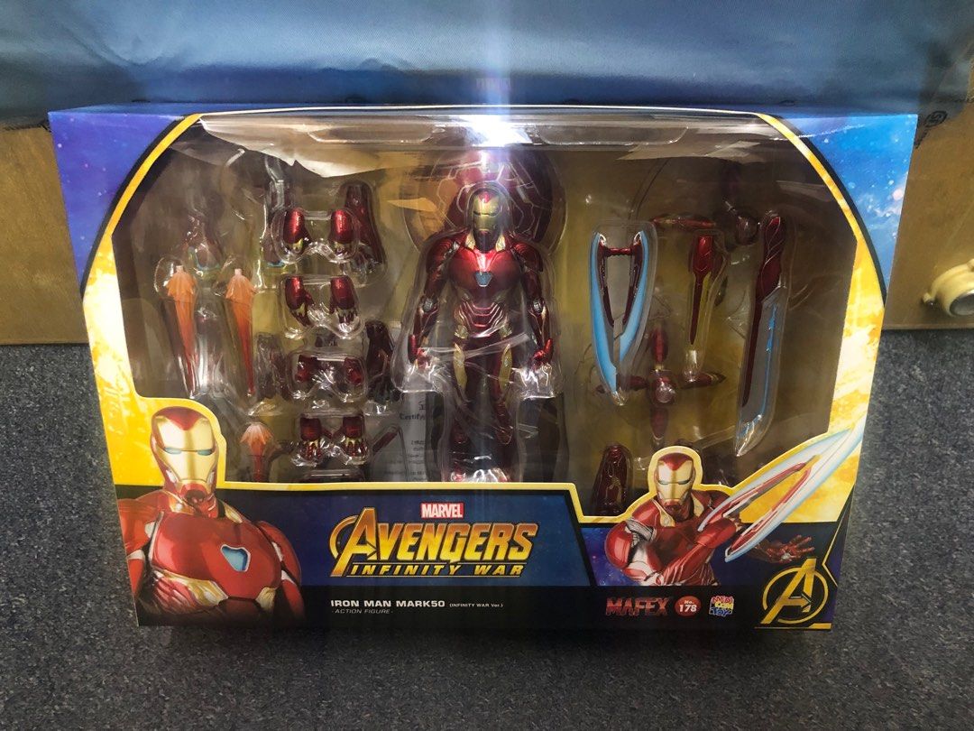 MAFEX No. 178 Avengers: Infinity War Iron Man Mark 50 Figure