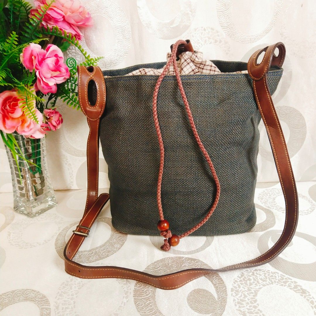 Original Japan Sling Bag ( Ostrich Skin ), Women's Fashion, Bags & Wallets,  Cross-body Bags on Carousell
