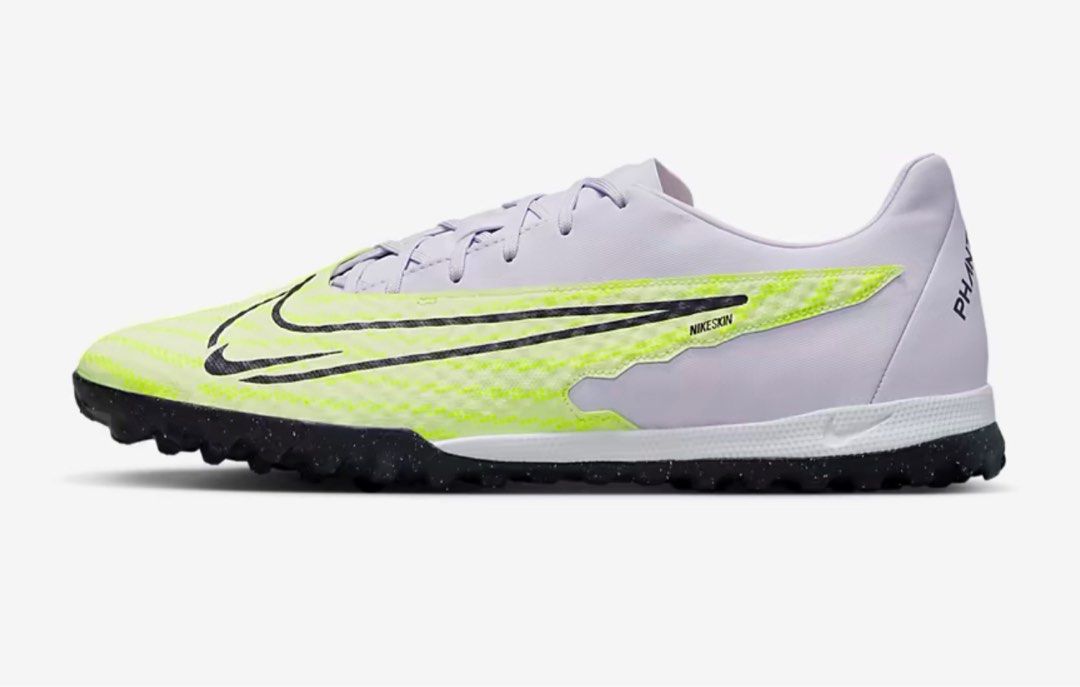 authentic BNIB Nike Phantom white volt turf soccer shoes