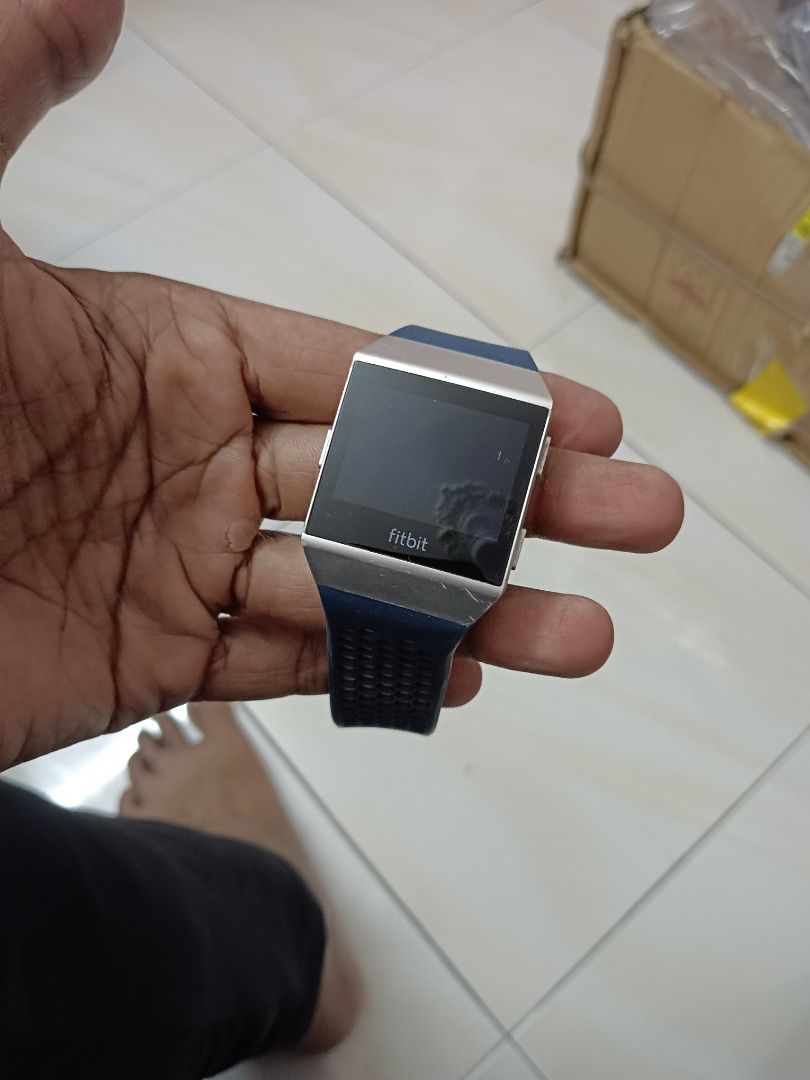 Adidas fitbit clearance
