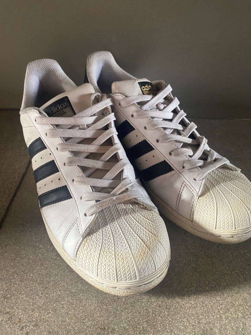 Adidas shop superstar ingiallite
