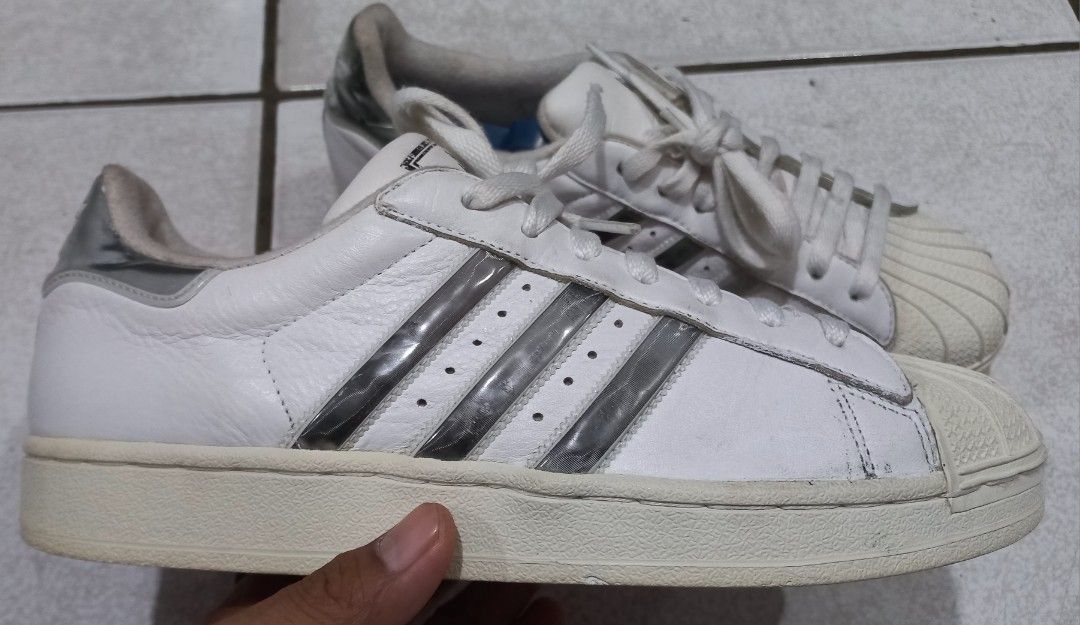 Sepatu adidas clearance superstar hologram