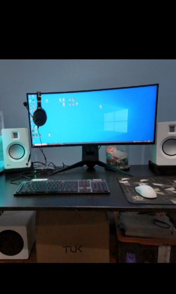 Alienware hotsell aw3418dw speakers