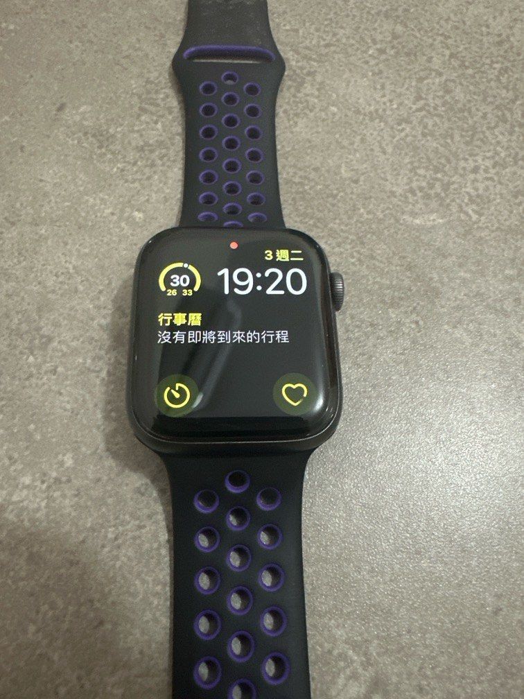 Apple watch 4 44mm deals esim