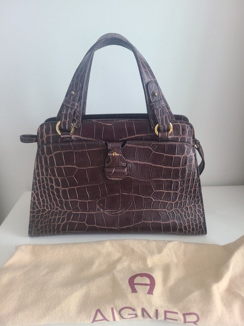 Aigner handbags on sale outlet