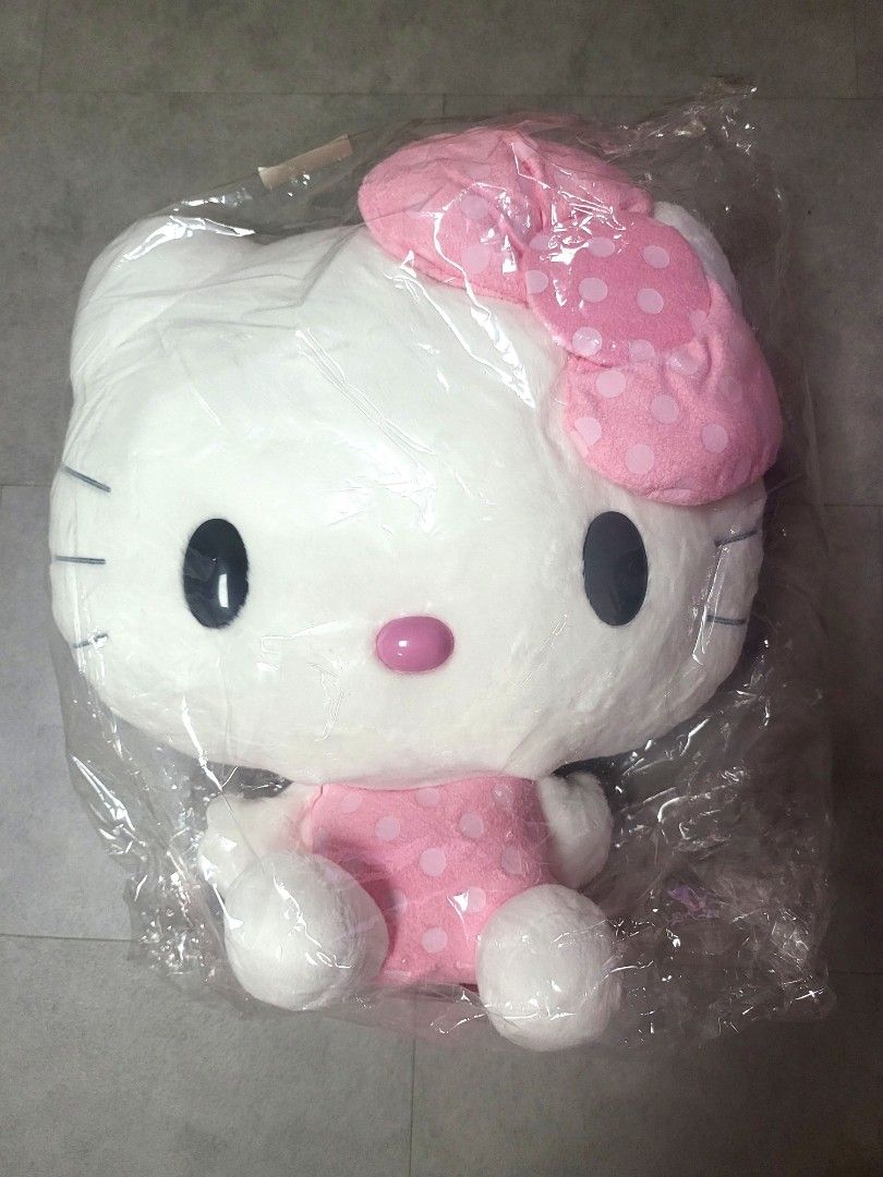 Authentic Hello Kitty, Hobbies & Toys, Toys & Games on Carousell
