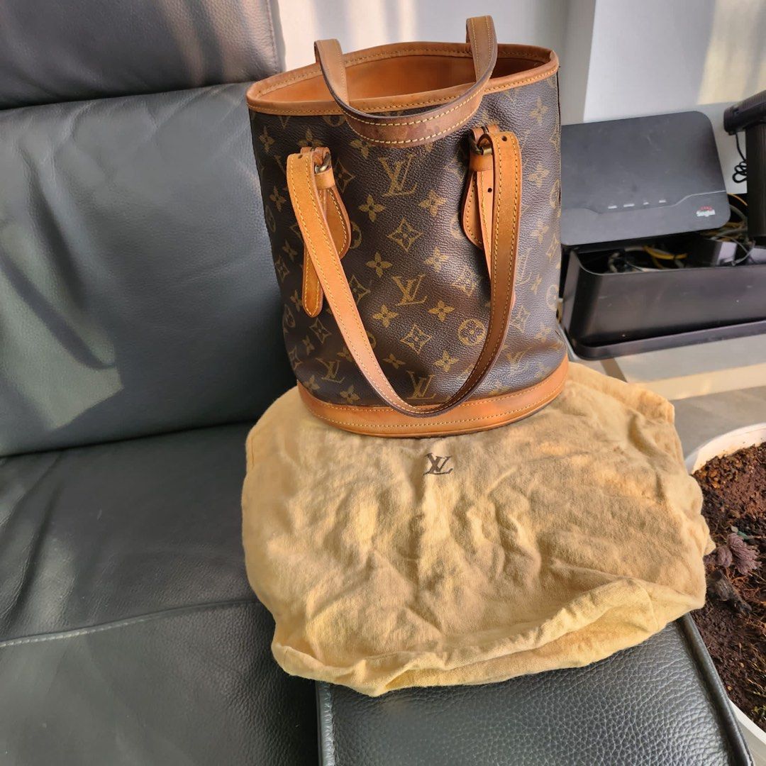 SALE : LV Bucket Monogram Medium, Luxury, Bags & Wallets on Carousell