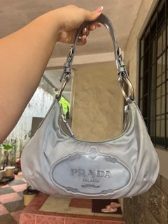 Vintage PRADA Tessuto Mini-Hobo Bag In Pink Nylon And Leather Handle -  AUTHENTIC