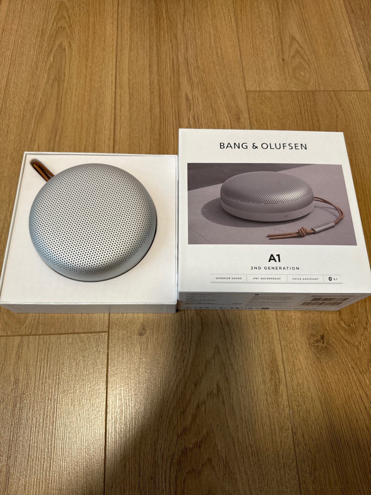 Bang & Olufsen B&O A1 Beosound 2nd generation portable Bluetooth