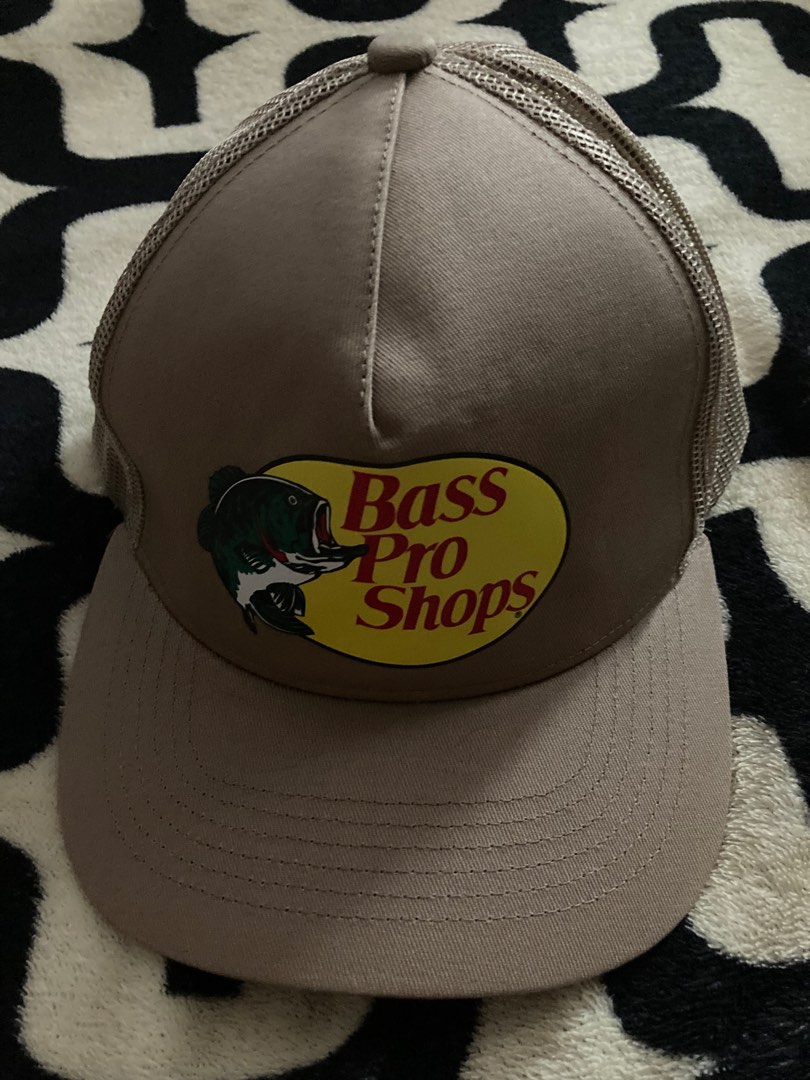Bass pro shop trucker hat, Men's Fashion, Watches & Accessories